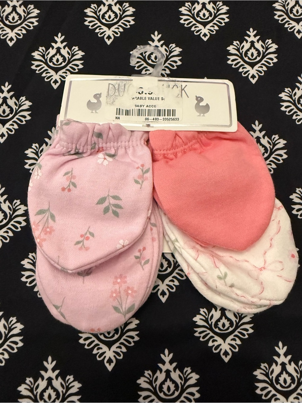 Duck Duck Goose Baby Girl Mittens 4 Pack Pink Floral Newborn Infant NEW